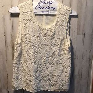 Beautiful cocktail blouse ”velvet”by Graham Spencer size medium